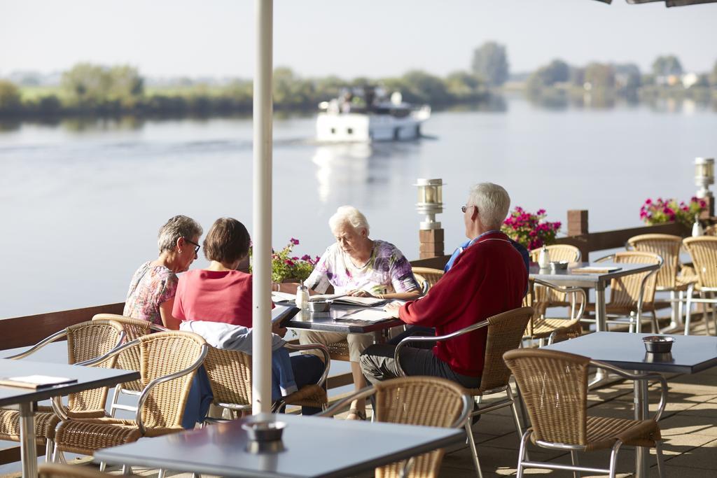Hotel Zwartewater Звартслёйс Экстерьер фото