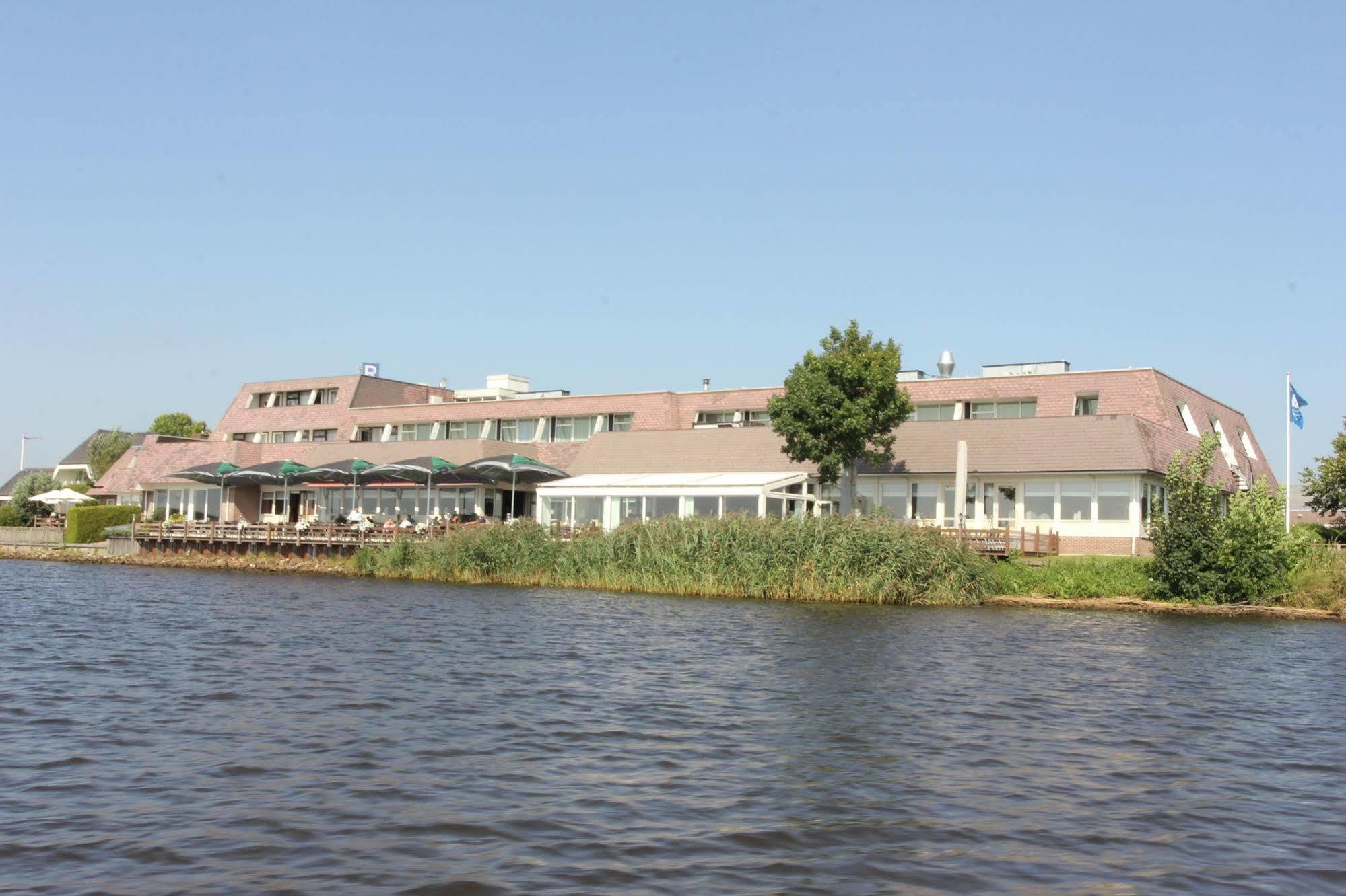 Hotel Zwartewater Звартслёйс Экстерьер фото